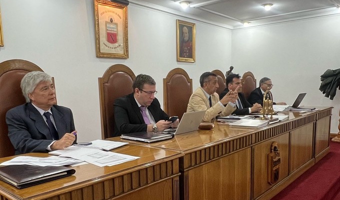 SESIÓN ORDINARIA HONORABLE DIRECTORIO ABRIL